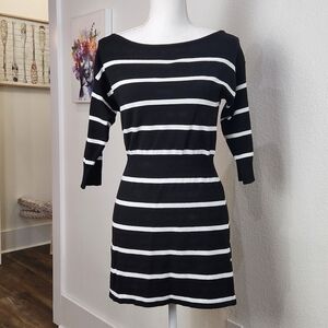 White House Black Market Boatneck Striped Tunic 3/4 Sleeve Dress Size Small
